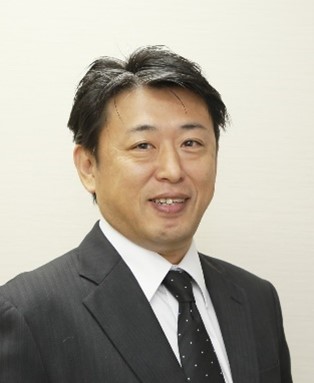 稲場一浩 氏